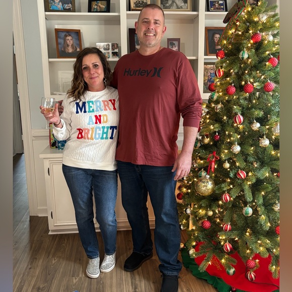 Meet your Posher, Valerie 🎀 - Picture 3 of 8